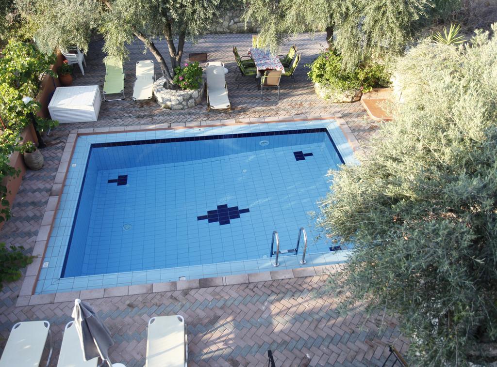 Villa-jasmin Villa Kato Daratso